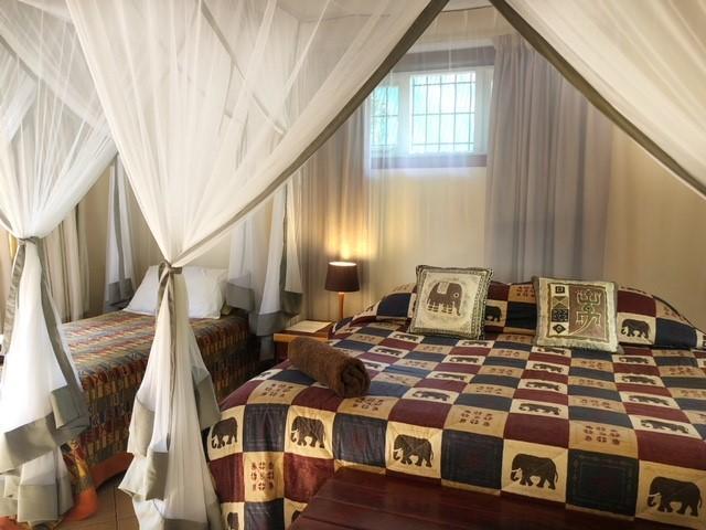 Flatdog Lodge Victoria Falls Exterior foto